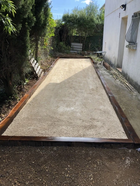 Réalisation de terrain de pétanque
